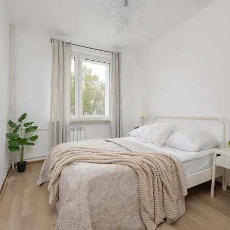 Zurawia By Renters * Warszawa