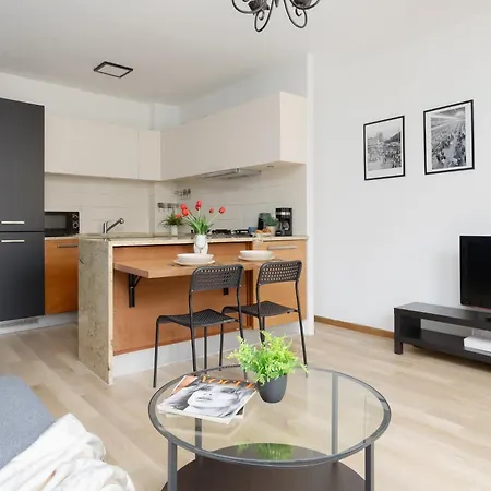 Zurawia By Renters Lägenhet *